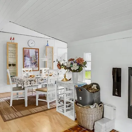 In Hurup Thy With 3 Bedrooms And Wifi Sønder Ydby
